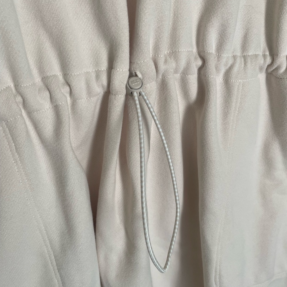 NWT UGG Adjustable Waist Cream Dress Sz L - Picture 2 of 10